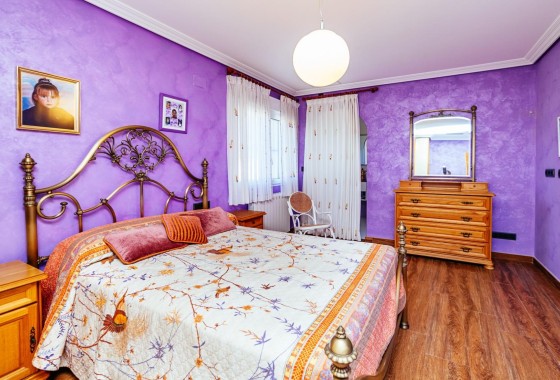 Herverkoop - Vrijstaande Villa -
Los Montesinos - Montesinos  Los