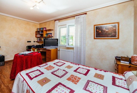 Herverkoop - Vrijstaande Villa -
Los Montesinos - Montesinos  Los