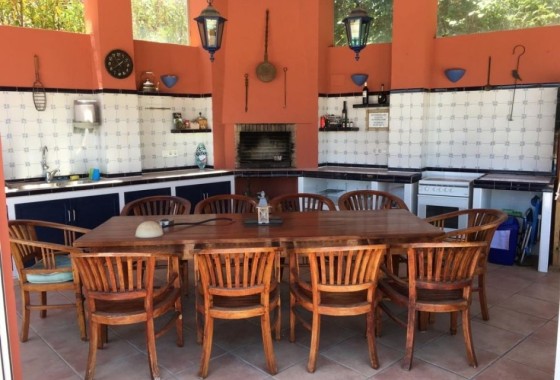 Herverkoop - Vrijstaande Villa -
Alfaz del Pi - Costa Blanca