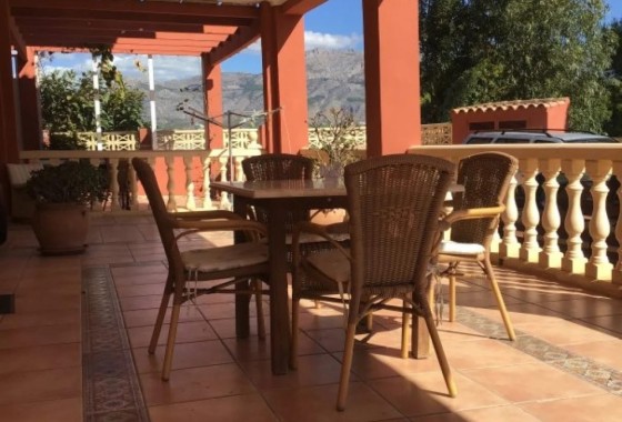 Herverkoop - Vrijstaande Villa -
Alfaz del Pi - Costa Blanca