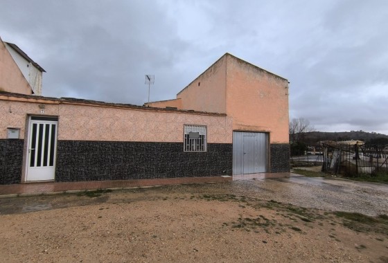 Sale - Town house -
Yecla - Inland