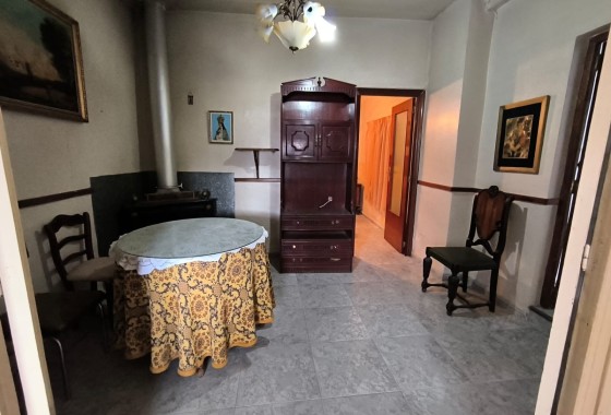 Sale - Town house -
Yecla - Inland