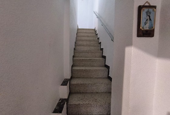 Sale - Town house -
Yecla - Inland