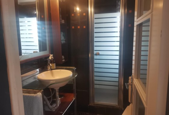 Herverkoop - Appartement / Flat -
Torrevieja - La veleta
