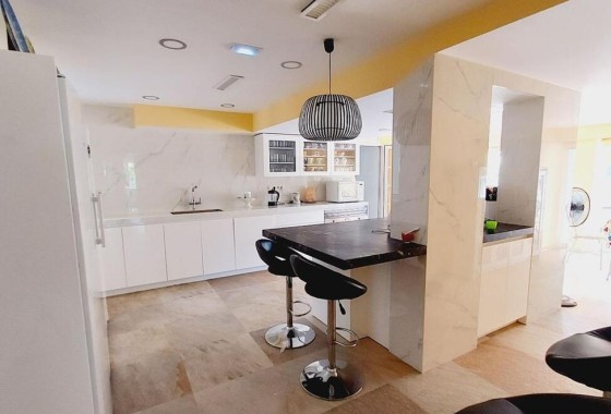 Venta - Chalet Independiente -
Orihuela Costa - Cabo Roig