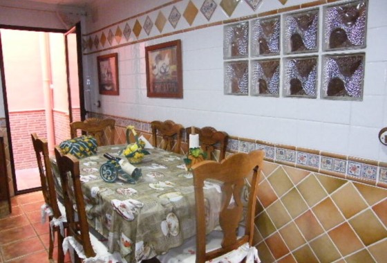 Herverkoop - Stadswoning -
Daya Nueva - Costa Blanca