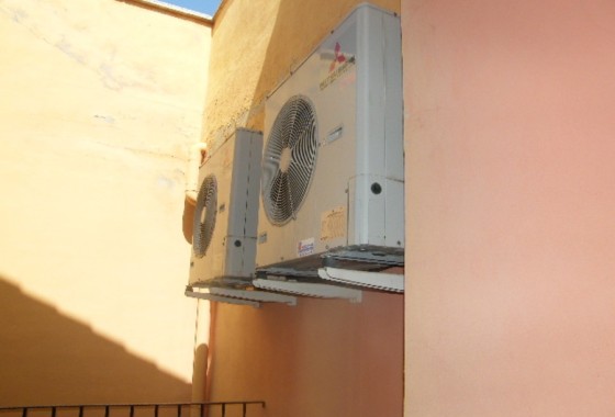 Herverkoop - Stadswoning -
Daya Nueva - Costa Blanca