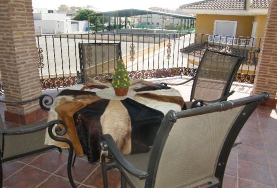 Herverkoop - Stadswoning -
Daya Nueva - Costa Blanca