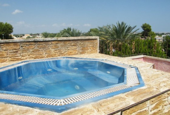 Herverkoop - Stadswoning -
Daya Nueva - Costa Blanca