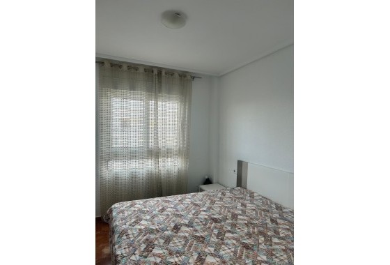 Sprzedaż - Apartament / Mieszkanie -
Torrevieja - Torreblanca