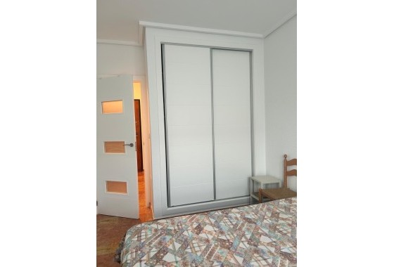 Sprzedaż - Apartament / Mieszkanie -
Torrevieja - Torreblanca