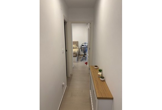 Sprzedaż - Apartament / Mieszkanie -
Torrevieja - Center