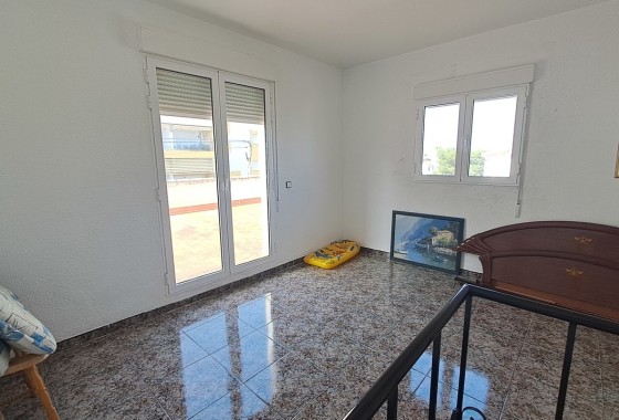 Sprzedaż - Willa wolnostojąca -
Villamartín - Costa Blanca