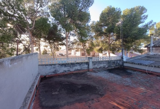 Revente - Maison de ville -
Pinoso - Inland