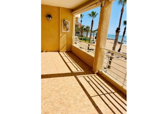 Venta - Apartamento / Piso -
Torrevieja - La Mata