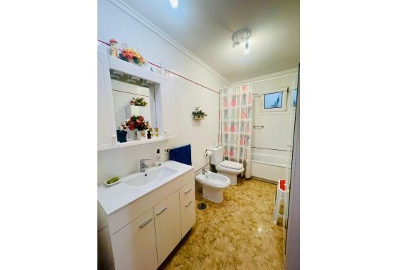 Venta - Apartamento / Piso -
Torrevieja - La Mata