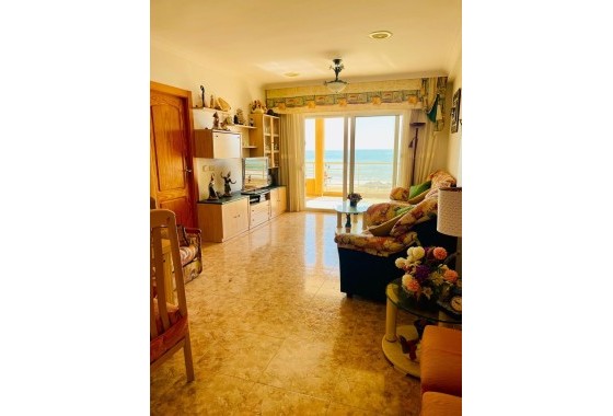 Venta - Apartamento / Piso -
Torrevieja - La Mata