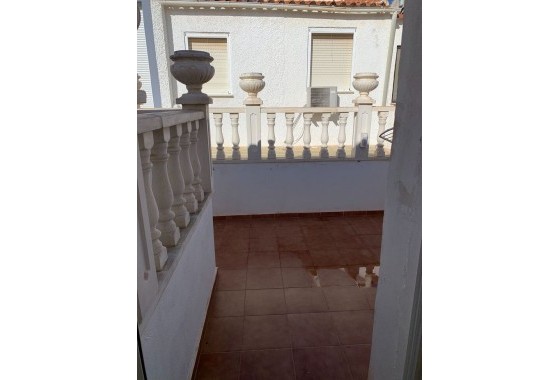 Venta - Apartamento / Piso -
La Zenia - Costa Blanca