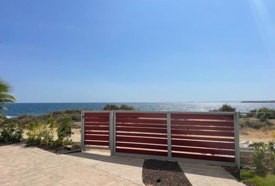 Sprzedaż - Apartament / Mieszkanie -
Punta Prima - Costa Blanca