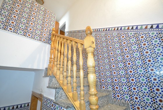 Revente - Maison de ville -
Pinoso - Inland
