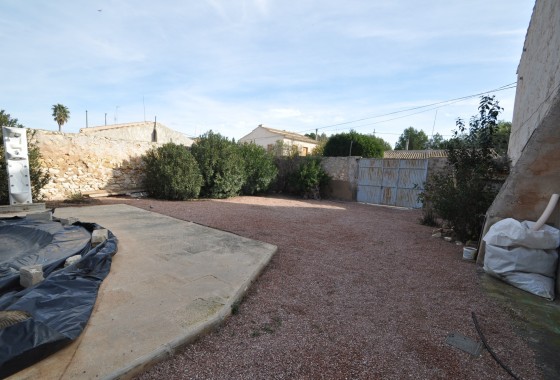 Venta - Casa de pueblo -
Pinoso - Inland