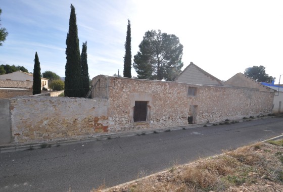 Venta - Casa de pueblo -
Pinoso - Inland