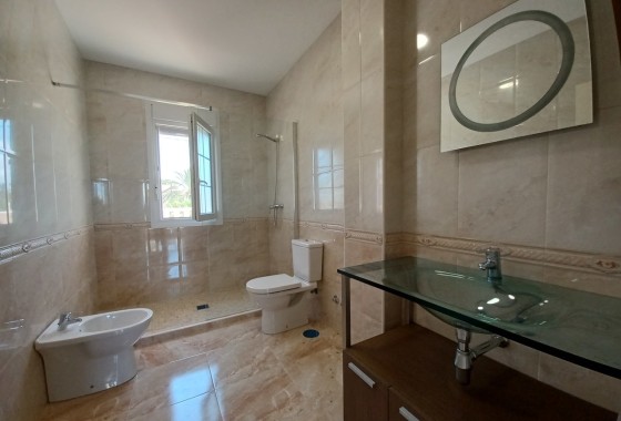 Venta - Chalet Independiente -
Cabo Roig - Costa Blanca