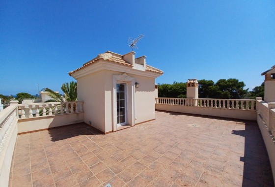 Venta - Chalet Independiente -
Cabo Roig - Costa Blanca