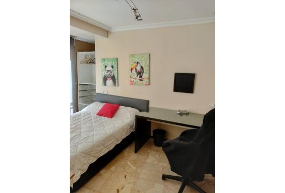 Sprzedaż - Apartament / Mieszkanie -
Elche - Costa Blanca
