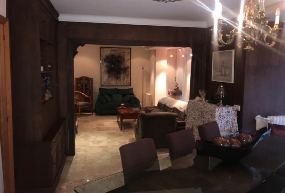 Sprzedaż - Apartament / Mieszkanie -
Elche - Costa Blanca