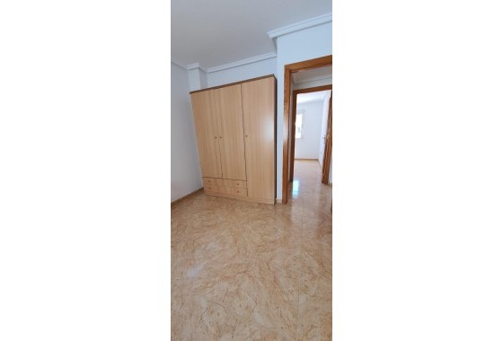 Venta - Apartamento / Piso -
Torrevieja - Center