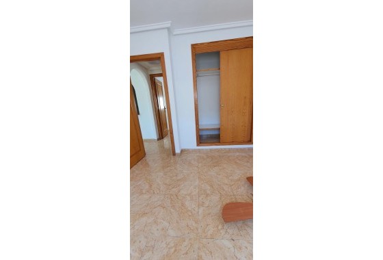 Venta - Apartamento / Piso -
Torrevieja - Center