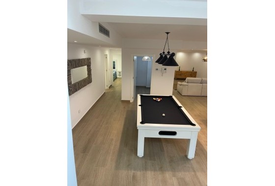Herverkoop - Vrijstaande Villa -
San Miguel de Salinas - Altos De San Miguel