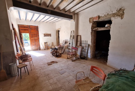 Venta - Casa de pueblo -
Pinoso - Inland