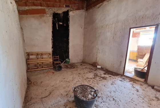 Venta - Casa de pueblo -
Pinoso - Inland