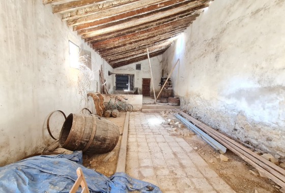Venta - Casa de pueblo -
Pinoso - Inland