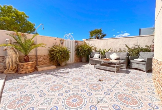 Herverkoop - Vrijstaande Villa -
La Zenia - Costa Blanca