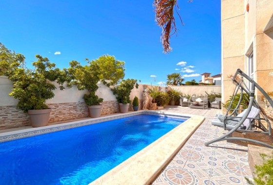 Herverkoop - Vrijstaande Villa -
La Zenia - Costa Blanca