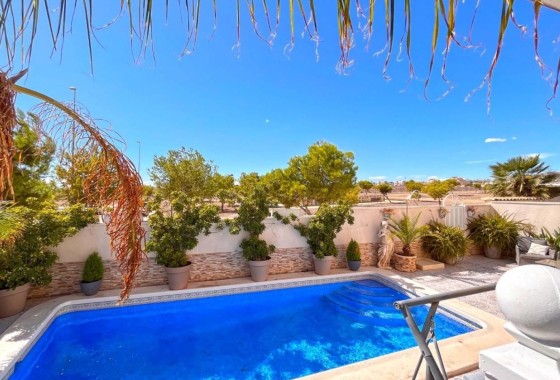 Herverkoop - Vrijstaande Villa -
La Zenia - Costa Blanca