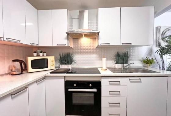 Herverkoop - Vrijstaande Villa -
La Zenia - Costa Blanca