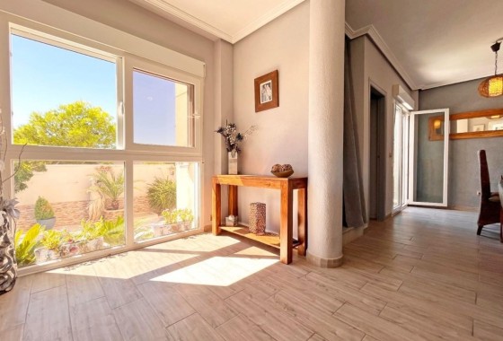 Herverkoop - Vrijstaande Villa -
La Zenia - Costa Blanca