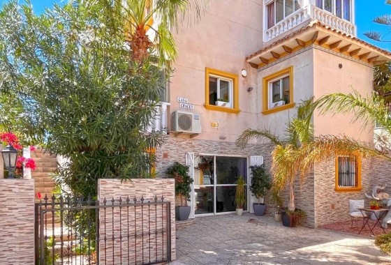 Herverkoop - Vrijstaande Villa -
La Zenia - Costa Blanca