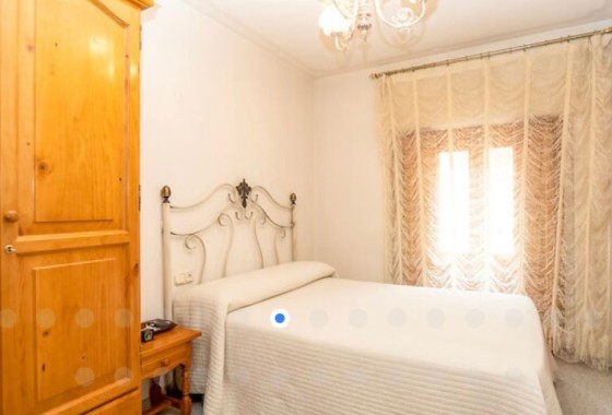 Resale - Stadthaus -
Jumilla - Inland