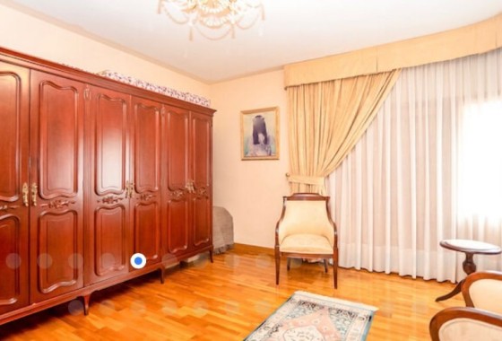 Resale - Stadthaus -
Jumilla - Inland