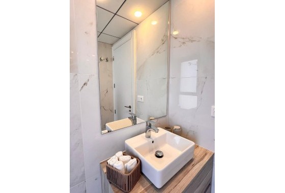 Venta - Apartamento / Piso -
Benidorm - Poniente