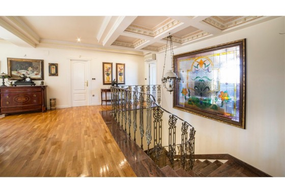 Revente - Villa Individuelle -
Yecla - Inland