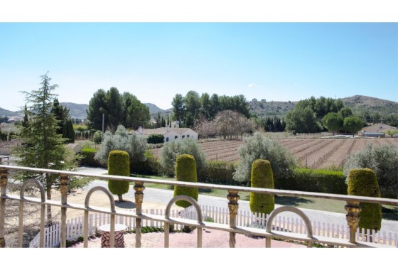 Revente - Villa Individuelle -
Yecla - Inland