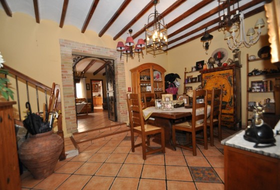Sale - Town house -
Chinorlet - Inland