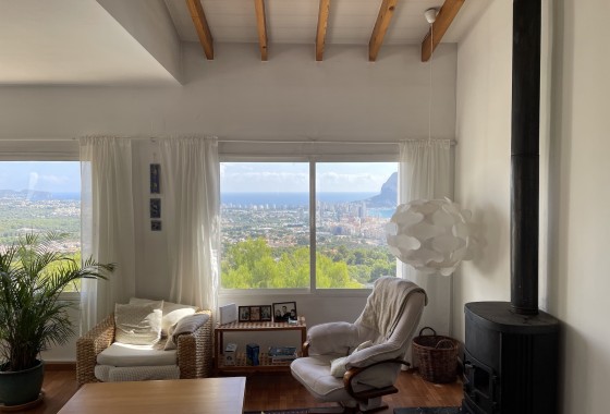 Herverkoop - Vrijstaande Villa -
Calpe - Costa Blanca