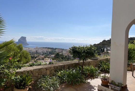 Herverkoop - Vrijstaande Villa -
Calpe - Costa Blanca